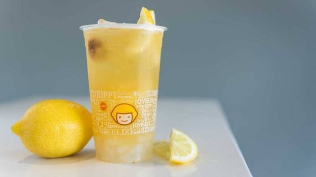 E10. Kumquat Lemon Green Tea.