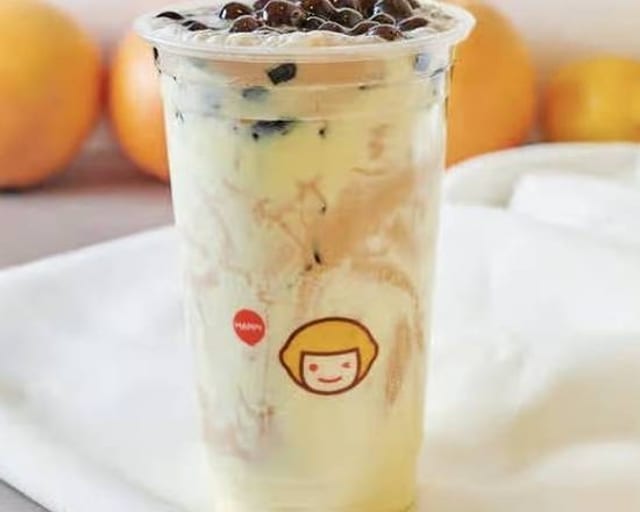 D5. Boba Milk Tea with Puff Cream.